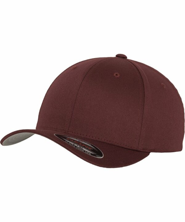 Yp004 Maroon Ft Flexfit fitted baseball cap (6277) – Maroon Brown, L/XL